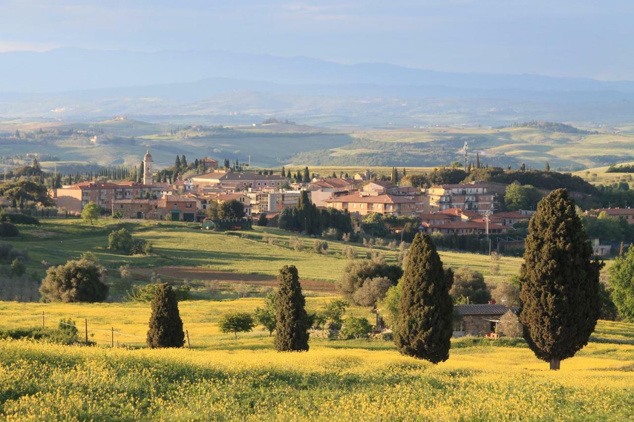 Agriturismo Cantagalli San Quirico dʼOrcia Exterior foto